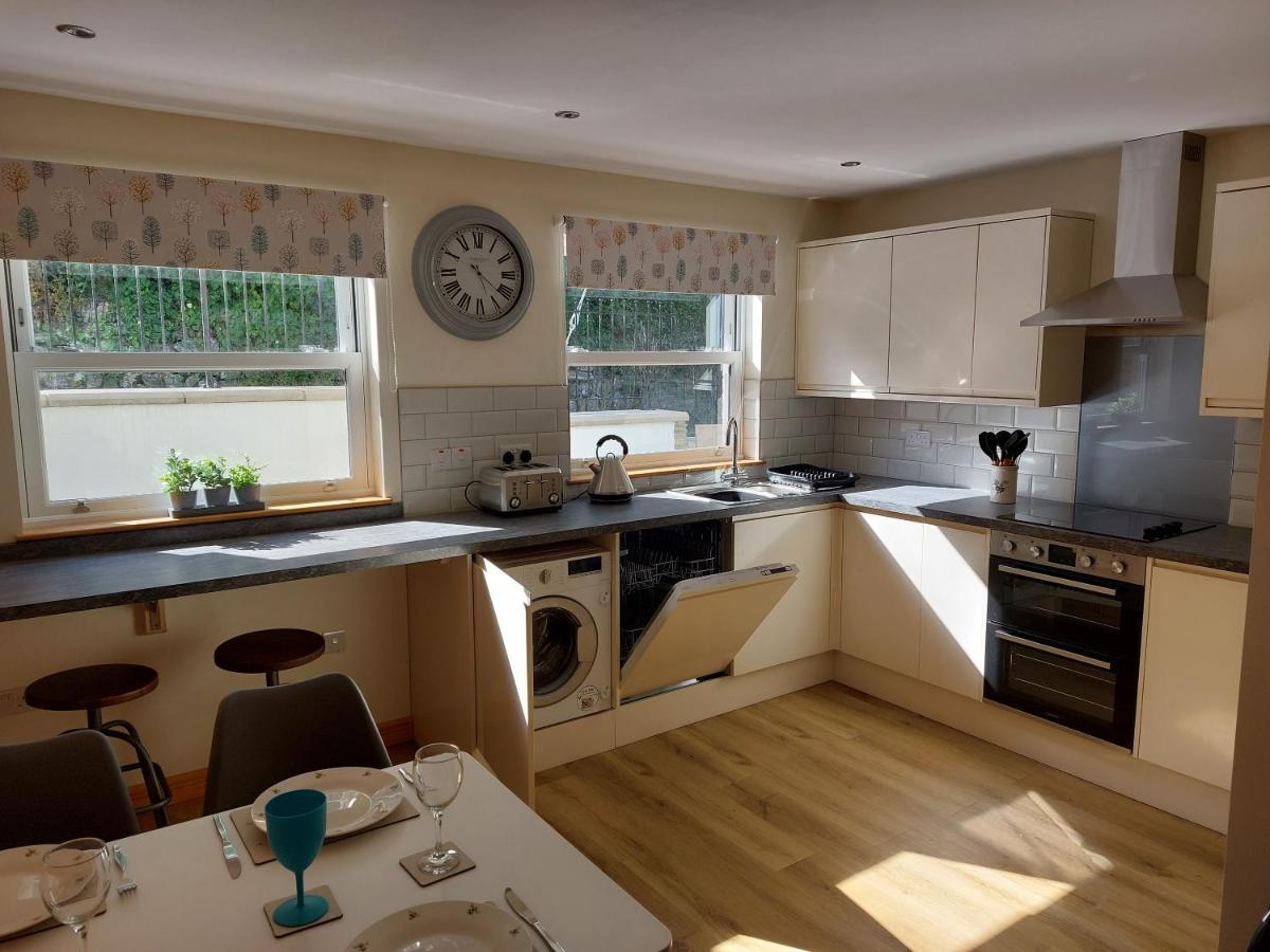 Two Bedroom Cottage - Country Lane -10 Min Walk To Perranporth Beach Exterior photo